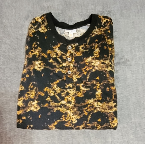 LulaRoe Mark - Picture 1 of 1